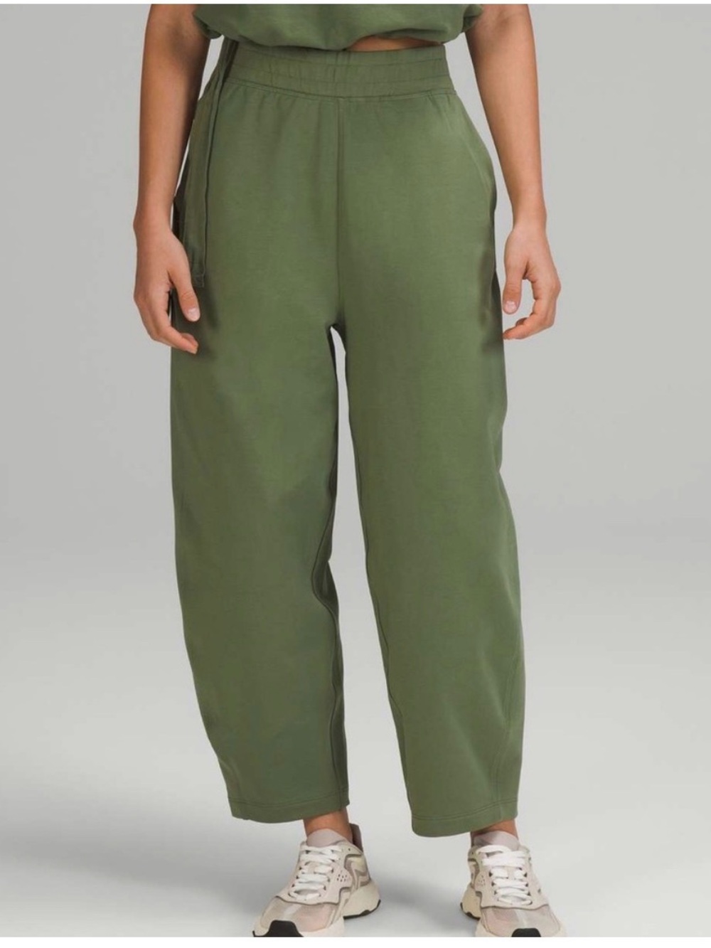 Lululemon LA barrel pants